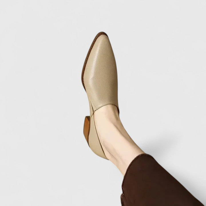 Brythia | Orthopedic Shoes